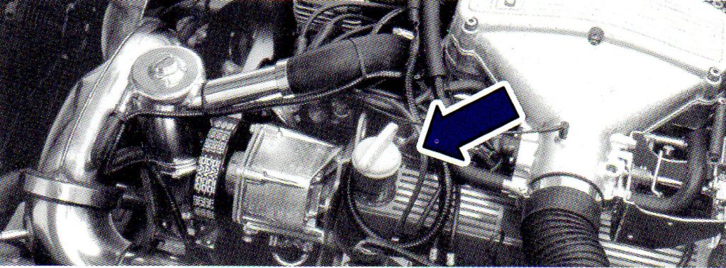 Engine oil filler cap